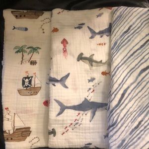 Swaddle blankets